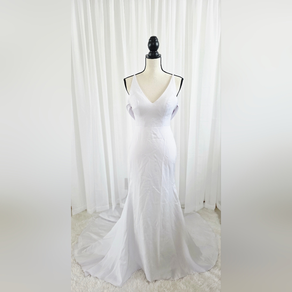 White V-Neck Spaghetti Strap Dress